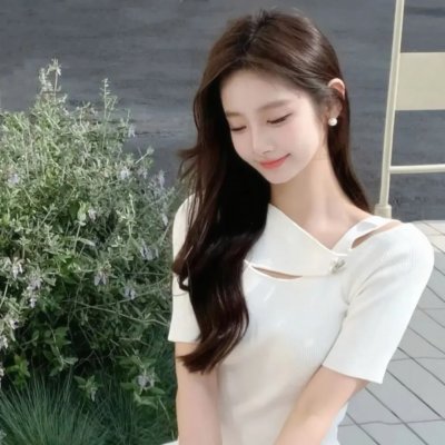 毕业后，捡个睡美人当老婆